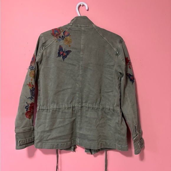 Floral Embroidered Denim Jacket - Picture 7 of 7